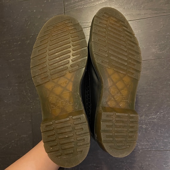 Dr Martens Unisex Shoes 3989 black Casual Oxford Wingtip Brogue Leather USM7/ 39 - Picture 5 of 9